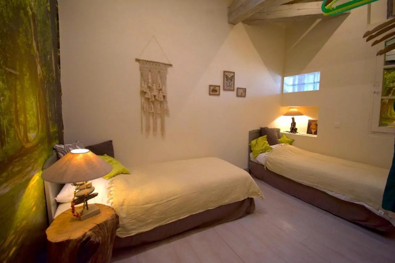 Maison Familiale Entouree De Nature Beaumont-de-Lomagne 0*,